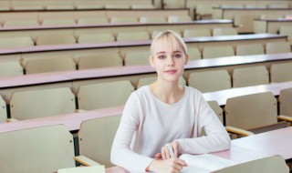 卧龙凤雏指的是谁 凤雏指的是谁