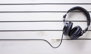新疆舞曲歌词有喂啦喂啦 新疆舞曲歌词
