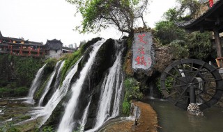 关于芙蓉镇小说简介 芙蓉镇小说简介