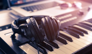 我变了我没变的歌曲简介 我变了我没变歌词