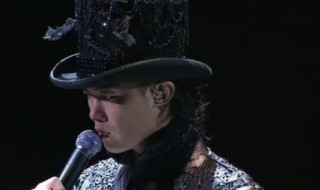 陈奕迅的简介 陈奕迅让我留在你身边歌词