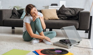 流浪的心歌词含义 流浪的心歌词