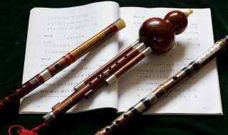 我深深爱上你歌词 我深爱的你歌词