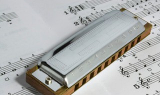 有歌词谢谢你的歌 真的谢谢你歌词