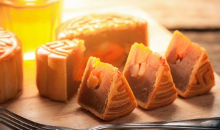 农历8月15是什么节日吃什么 农历8月15是什么节日