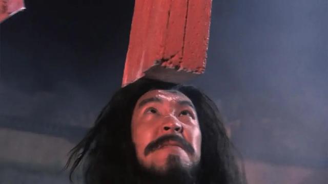 却终成王晶喉咙里 咽不下去的一根刺 杜琪峰的惊世大作「济公」