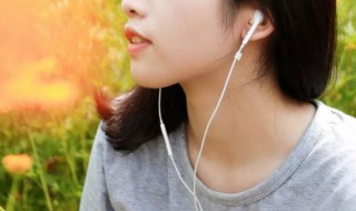 在我的怀里在你的眼里是啥歌 在我的怀里在你的眼里是什么歌
