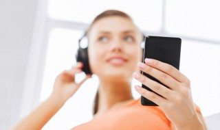 爱情和酒的歌词 爱情的酒歌词