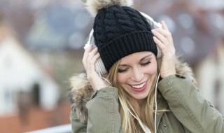 伤心了心的女人怎么了歌词 伤心女人歌词