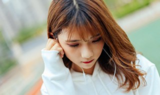 因为爱是什么歌的歌词 就是因为爱歌词