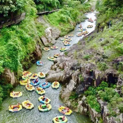 五指山红峡谷漂流