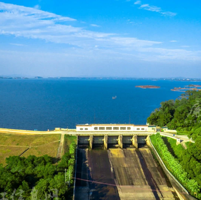 鹤地水库