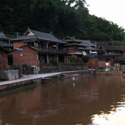 那柯里村