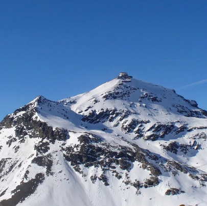 雪朗峰