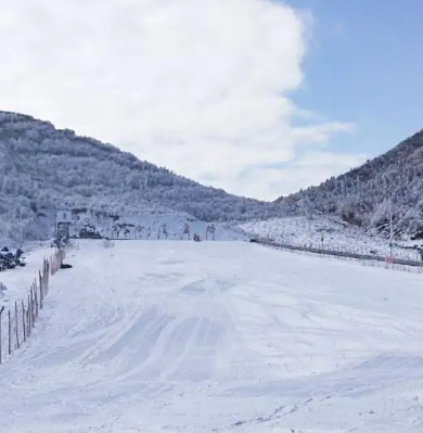 七星岭野外滑雪场