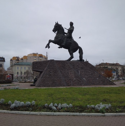 Monument Aleksei Petrovich Yermolov