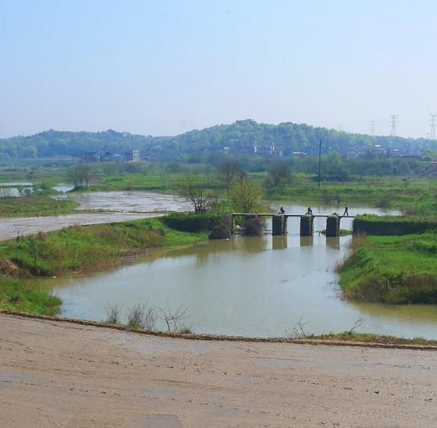 湘中石潭