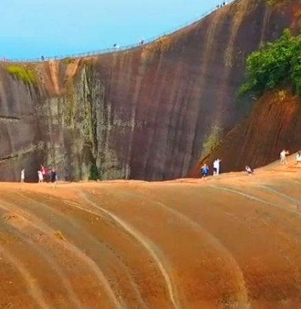 赤岭峡谷