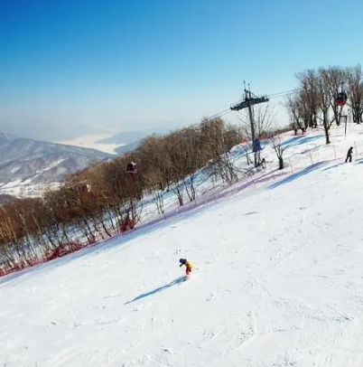 玉龙滑雪场