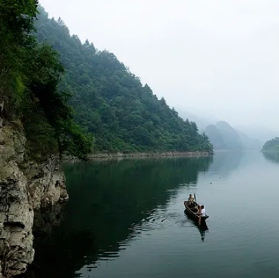 剑河仰阿莎湖