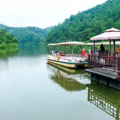 泰康山生态旅游度假区