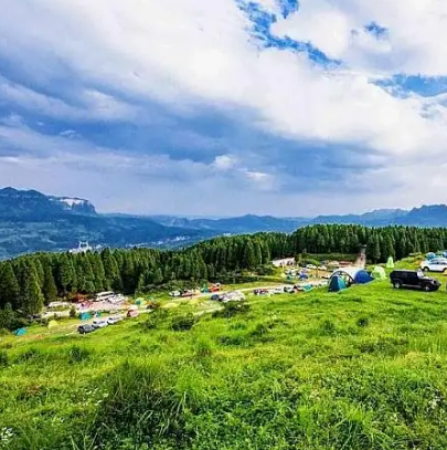 风吹岭露营基地