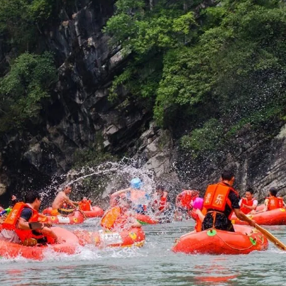 多伊河漂流