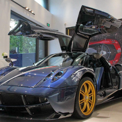 帕加尼Huayra lmola