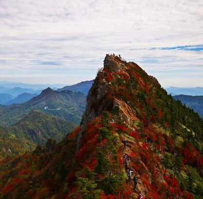 石锤山