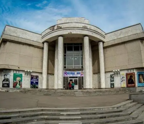 Monument FamilyVyatka Vasnetsovs' Art Museum