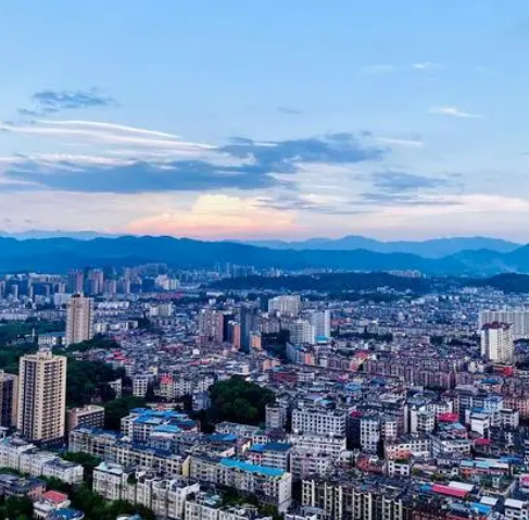 湘东区麻山幸福村