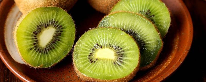 有没有办法让猕猴桃变得熟 猕猴桃放着会自己熟吗