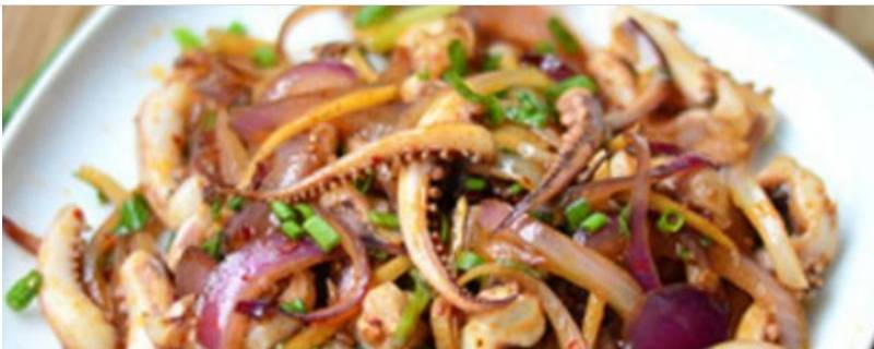 鱿鱼能直接炒吗 鱿鱼不焯水直接炒可以吗