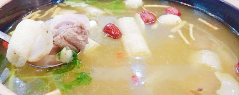煲鹅汤有哪些材料 煲鹅汤需要什么材料