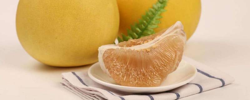 红柚子能吃吗 白柚子变红了还能吃吗