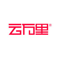 云万里