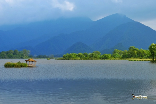 湖北自驾游必去十个景点排行榜-湖北自驾游必去十个景点排行榜