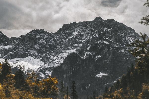 陇南著名景点-甘肃陇南旅游必去十大景点-陇南十大必去景点排行榜