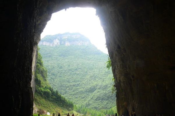 恩施有哪些著名的旅游景点值得一去-恩施值得去的旅游景点排行榜