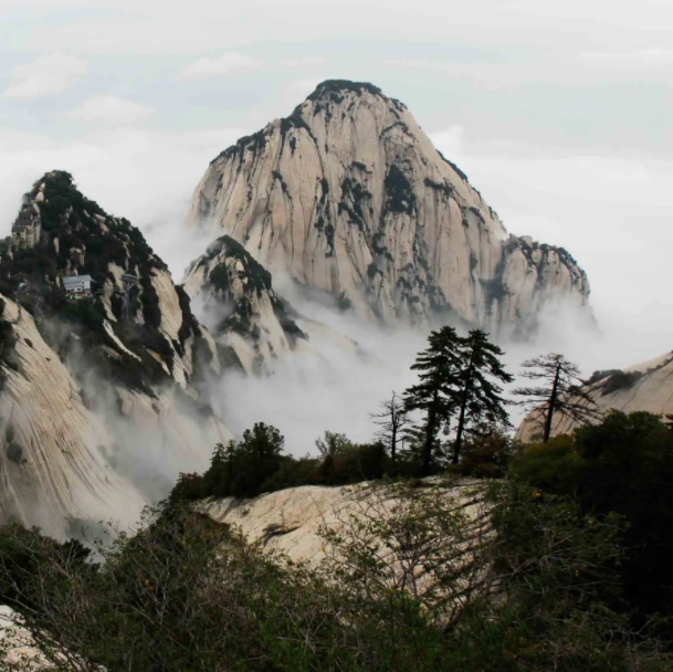 西岳上榜(奇险天下第一山)-陕西亲子游景点排名前十