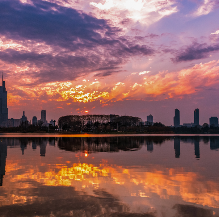 厦门上榜(风景旅游城市)-中国十大消费最高的城市排行榜