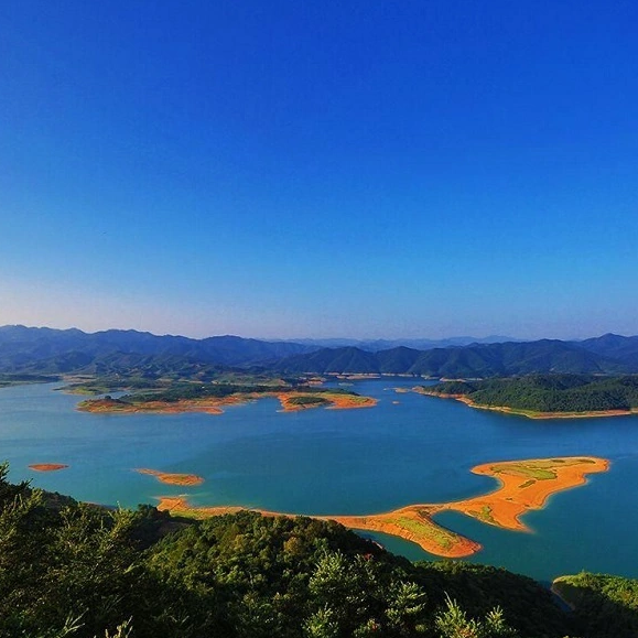 广西出名的湖是哪个湖-广西十大湖泊排行榜