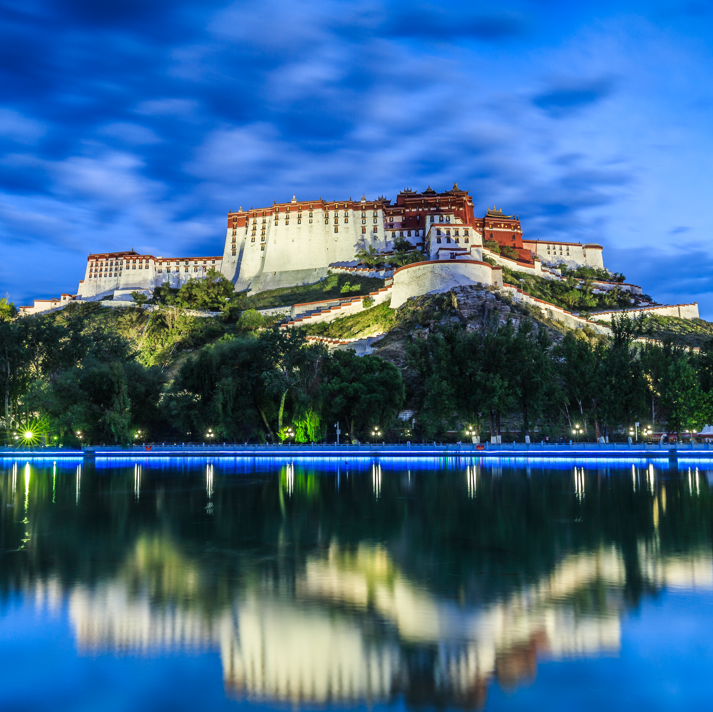 西藏旅行必去的十大景点有哪些-西藏必去十大景点排名