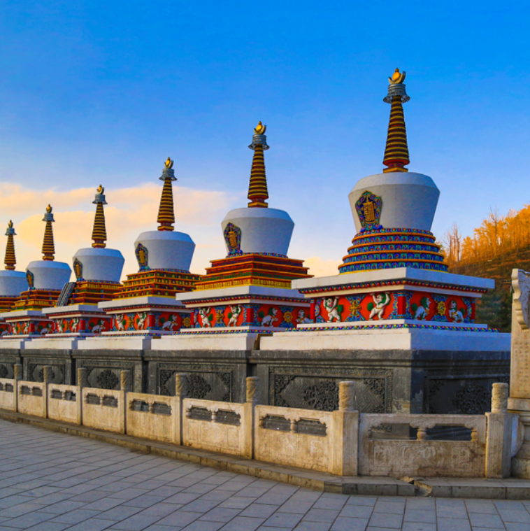 塔尔寺上榜(以雕塑闻名)-青海十大古建筑排行榜