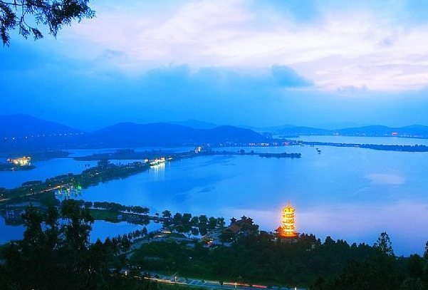 徐州上榜(帝王之乡)-中国最多雨的十大城市排名