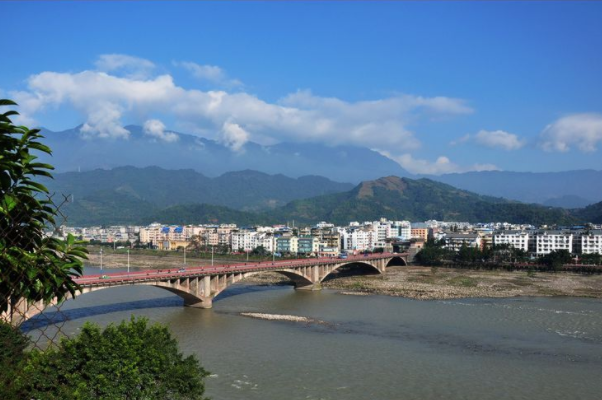 雅安上榜(民族走廊)-四川经济最好的十大城市排行榜