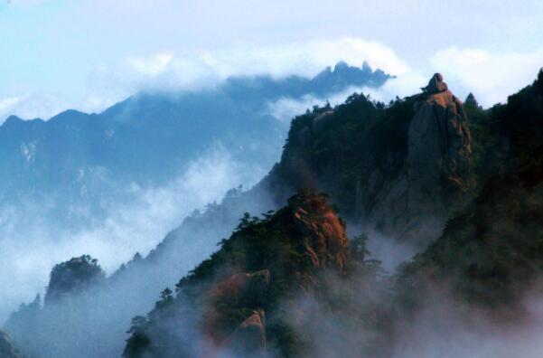 九华山上榜(皖南三大山系之一)-四大佛教名山香火排名