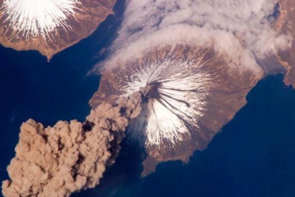 世界上最著名的火山是什么火山-世界十大著名火山-世界著名火山有哪些