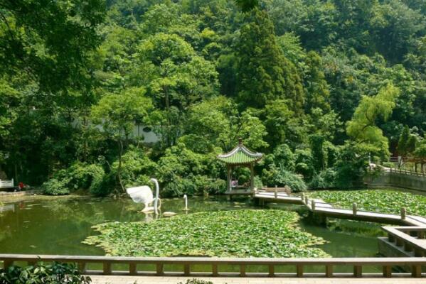 贵阳好玩的自然景点-贵阳十大自然风景排名-贵阳自然风景好的地方