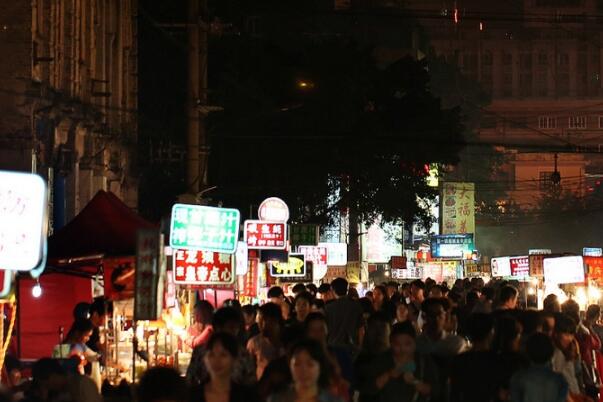 广西哪里夜市最热闹-广西夜市排名前十名-广西有名的夜市景点